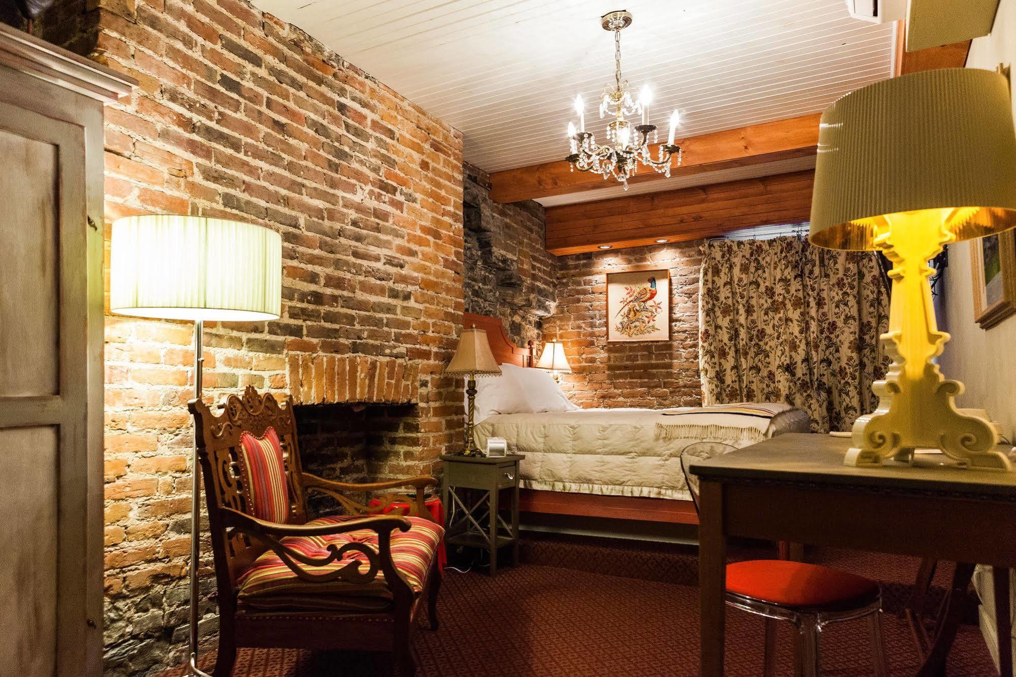 Auberge Place D'Armes Quebec City Bagian luar foto